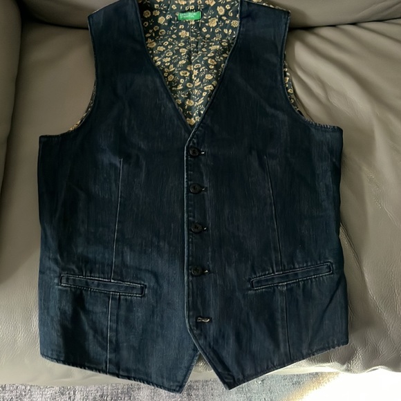 Benetton Jean Vest - Picture 6 of 7